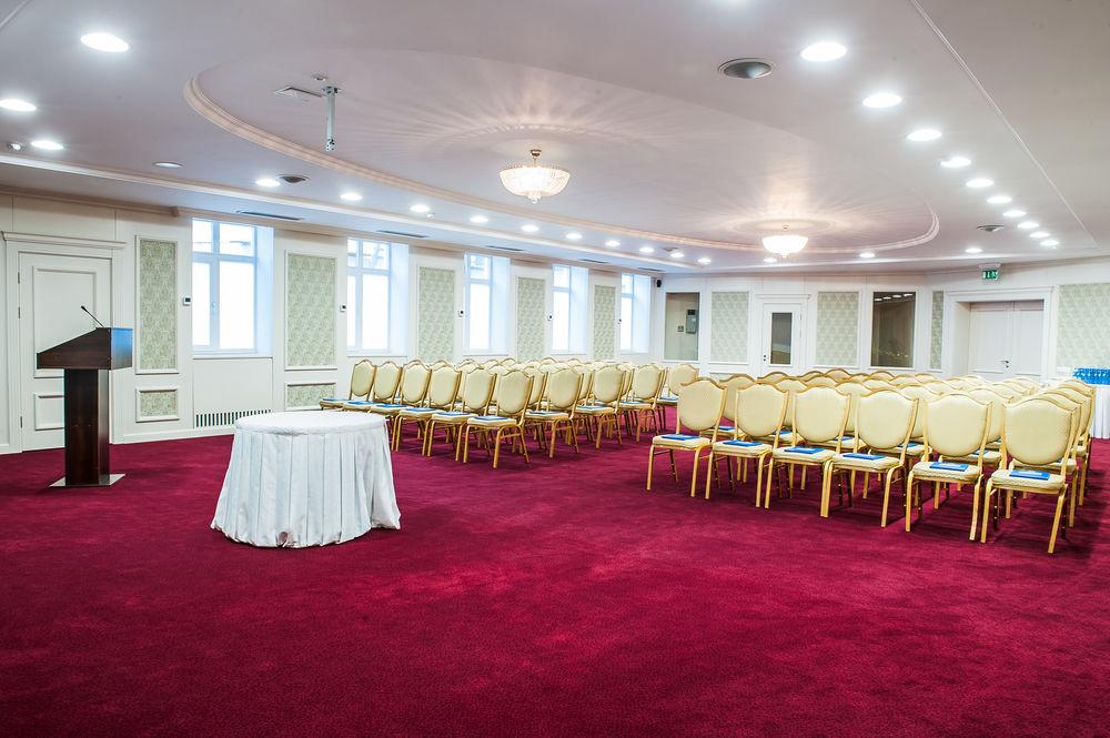 Ramada By Wyndham 4* Astana