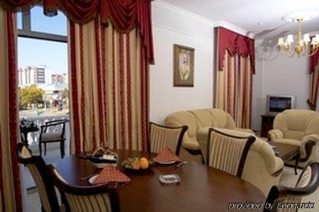Ramada By Wyndham Hotel 4*