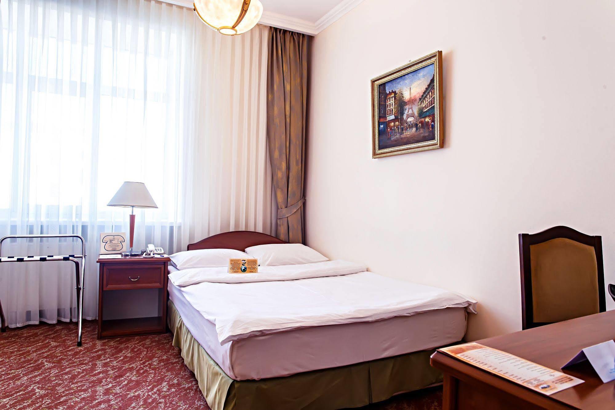 Hotel Ramada By Wyndham Astana