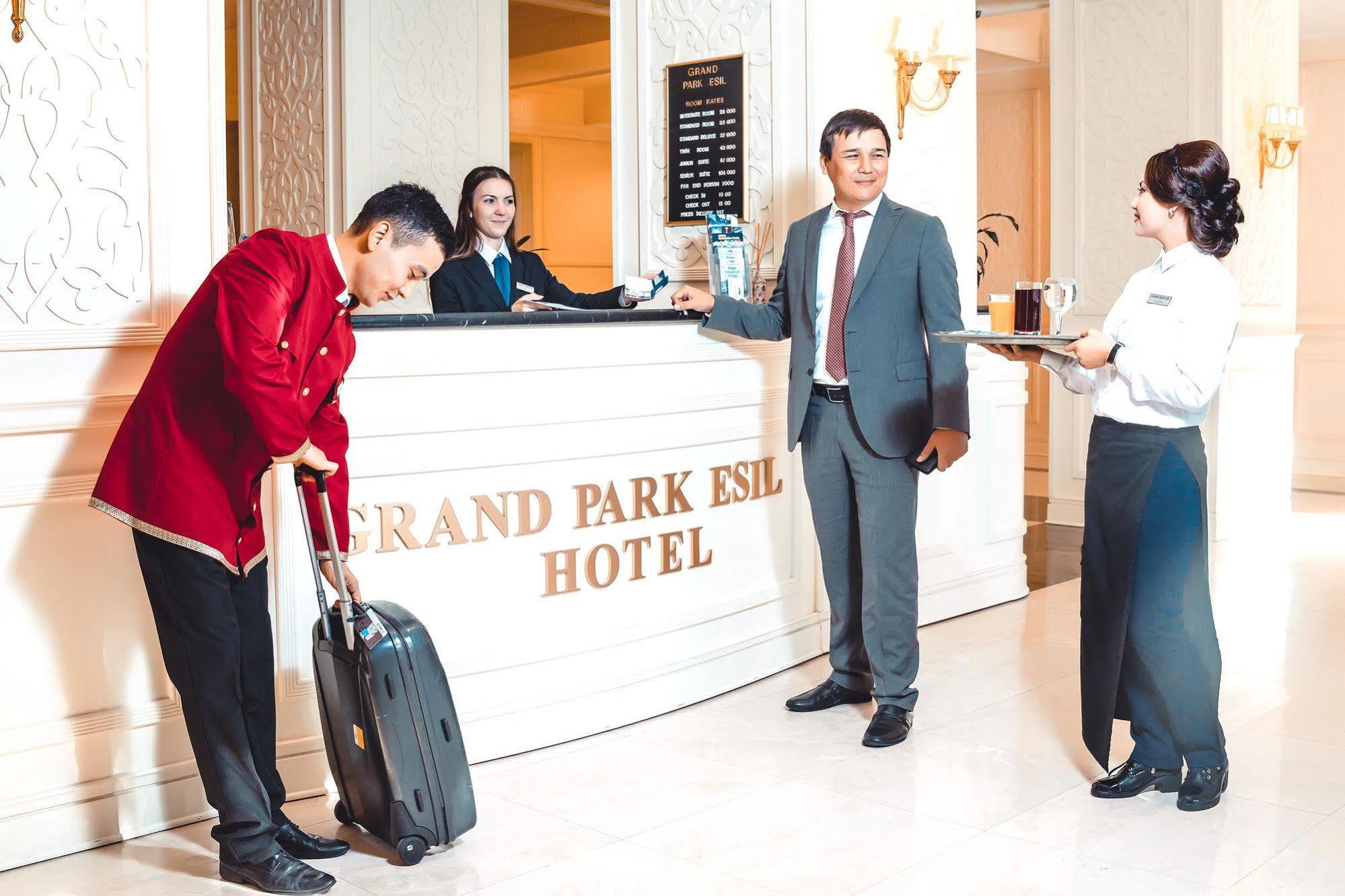 Ramada By Wyndham Hotel 4*