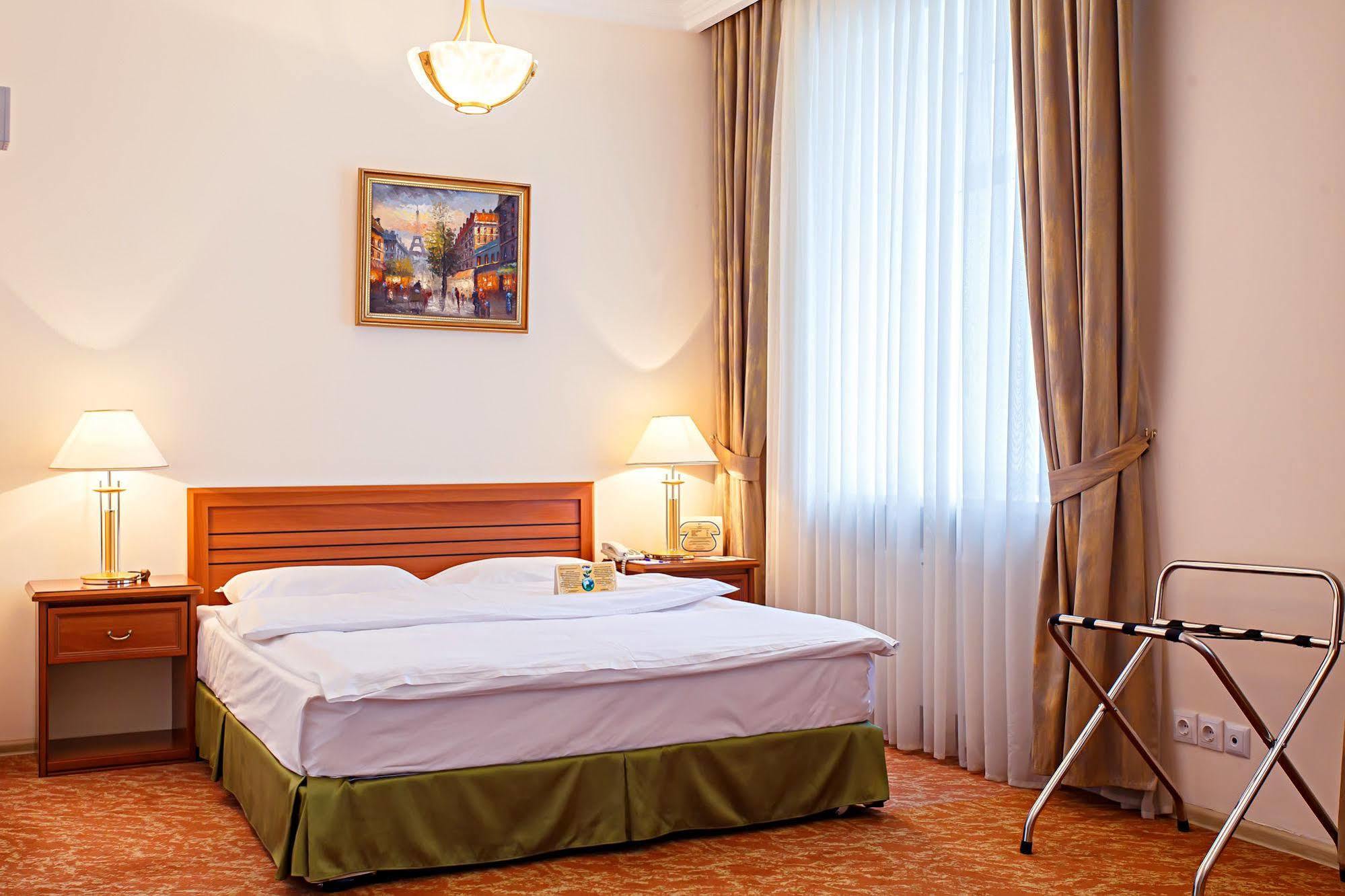 Ramada By Wyndham 4* Nur-Sultan (Astana)